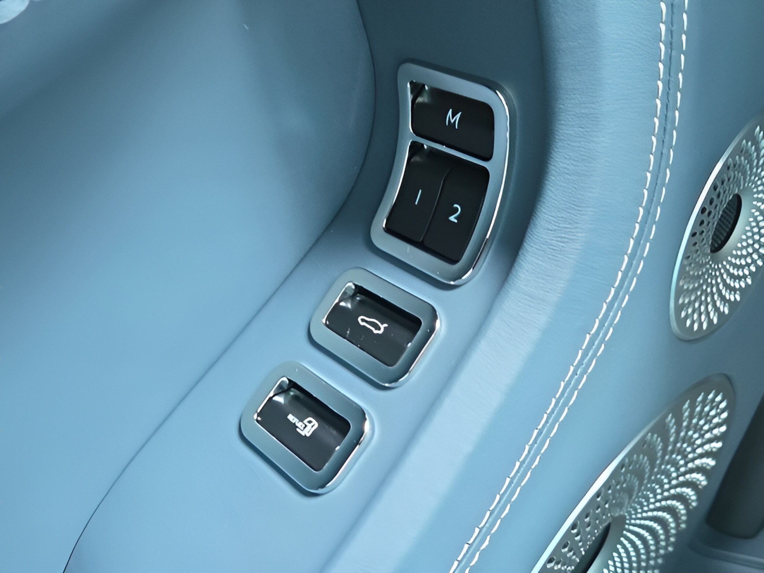 2026 Bentley Continental GT Azure - Photo 49