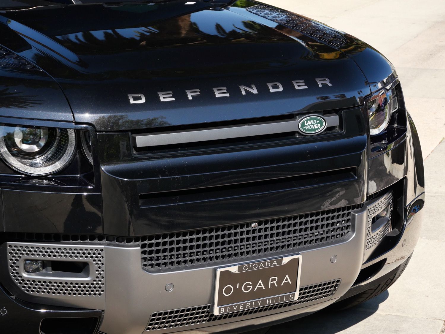 2024 Land Rover Defender 110 V8 photo 5