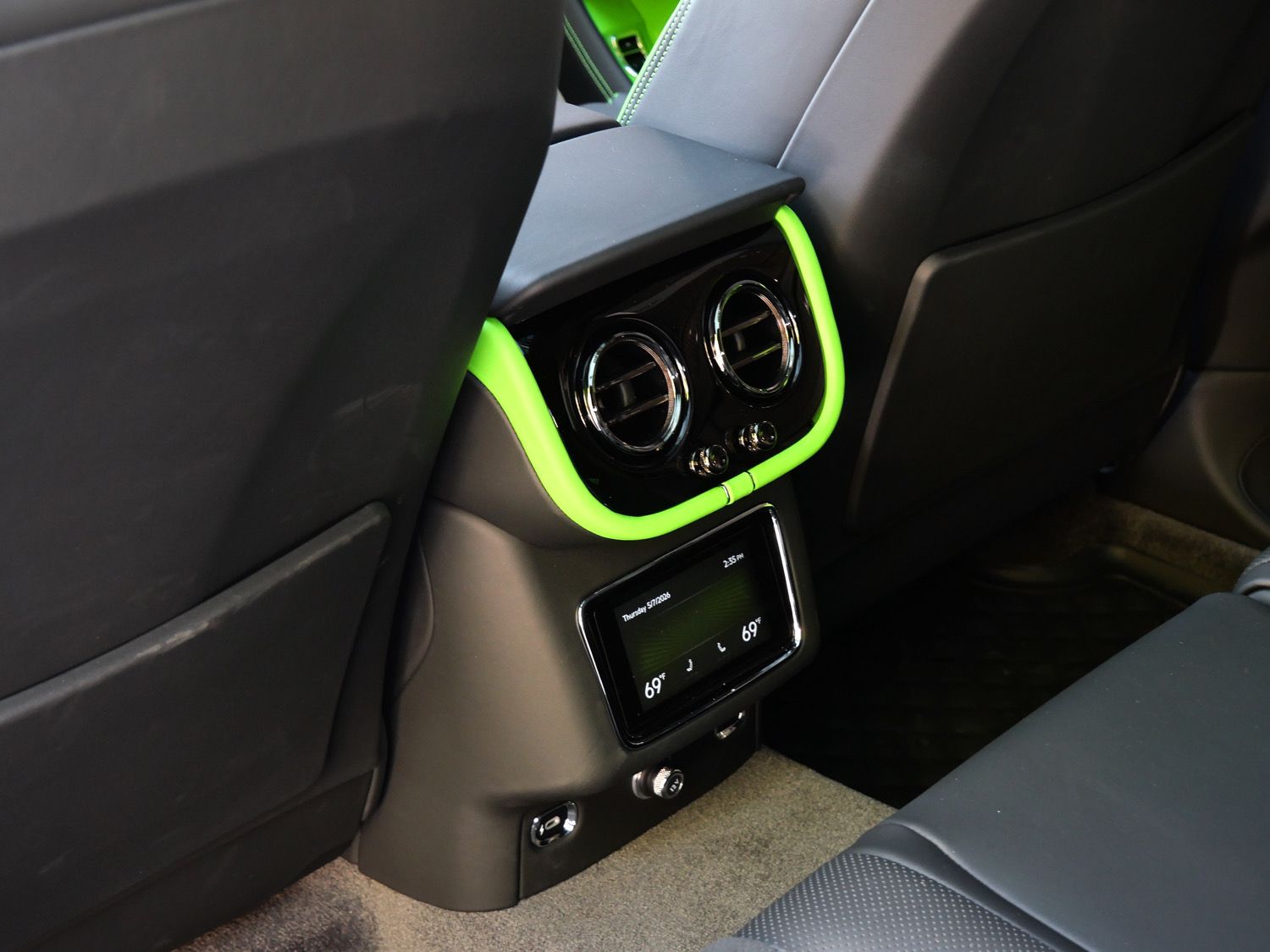 2025 Bentley Bentayga Black Edition - Photo 16