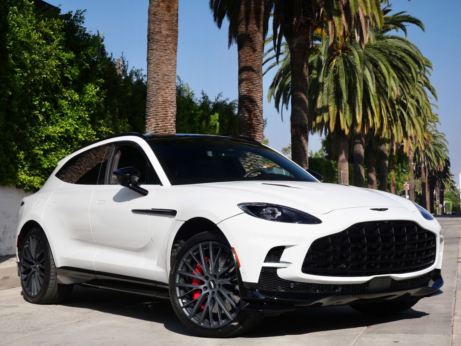 2026 Aston Martin DBX 707