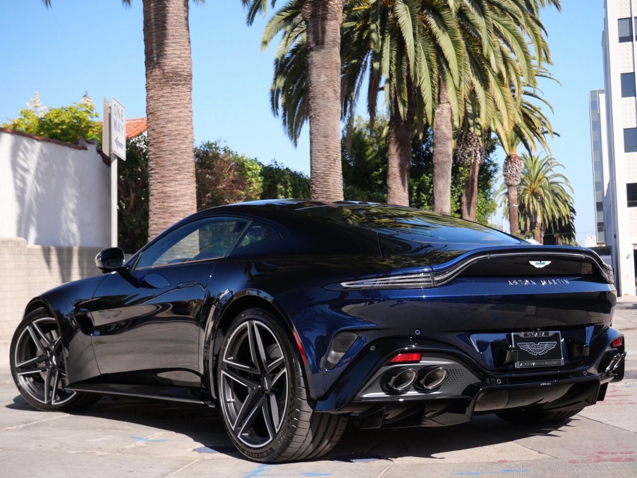 2026 Aston Martin Vantage AM6 photo 2