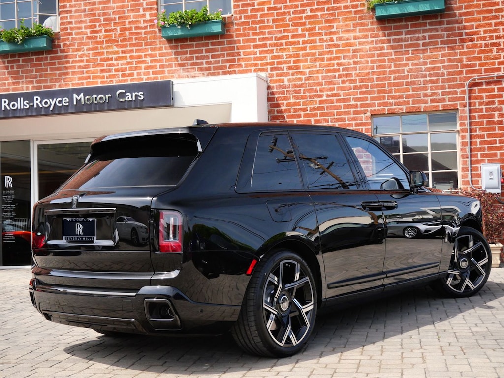 New 2026 Rolls-Royce Black Badge Cullinan SUV
