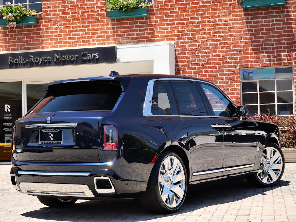 New 2027 Rolls-Royce Cullinan SUV