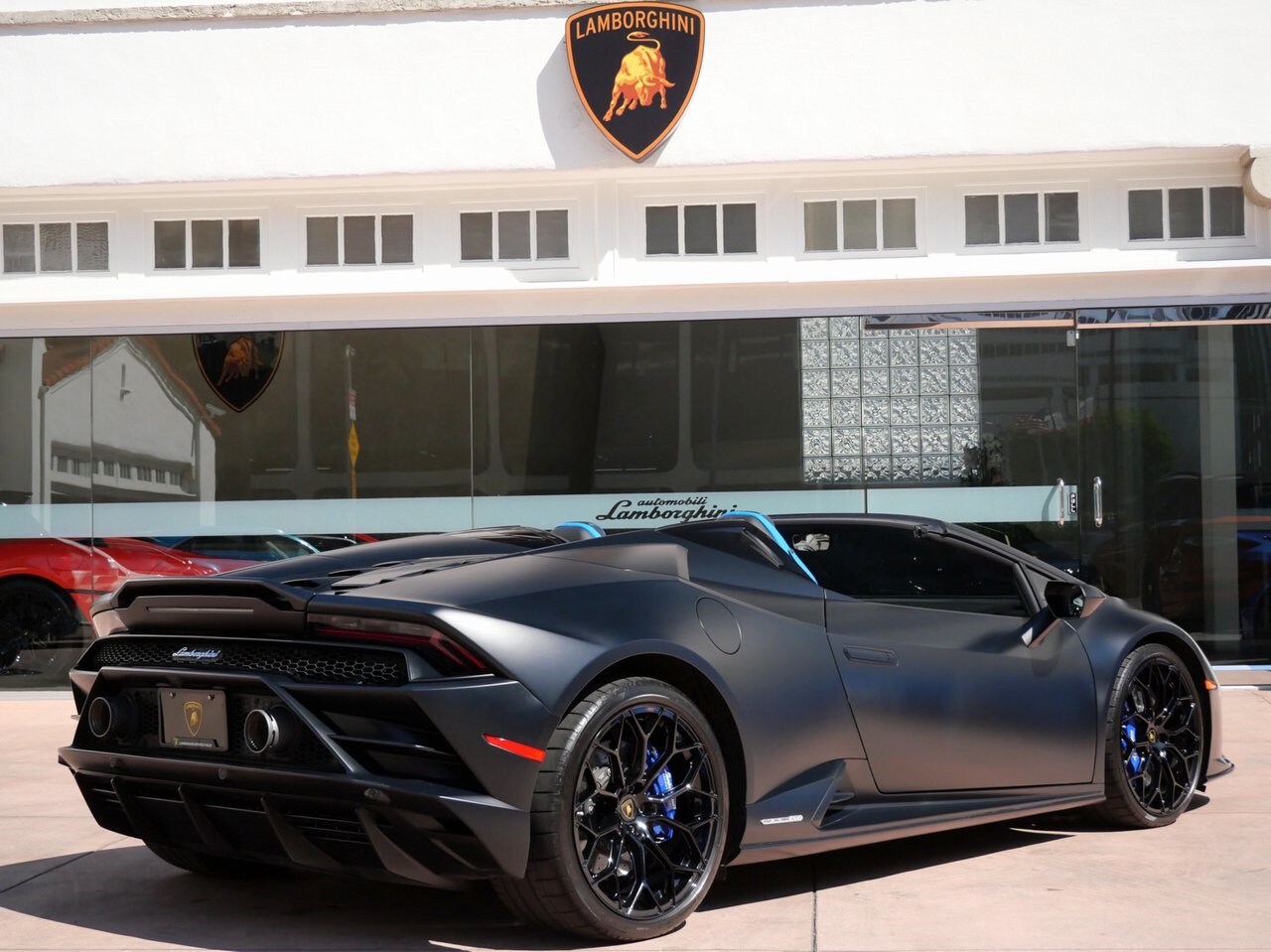 2020 Lamborghini Huracan Evo Spyder photo 3