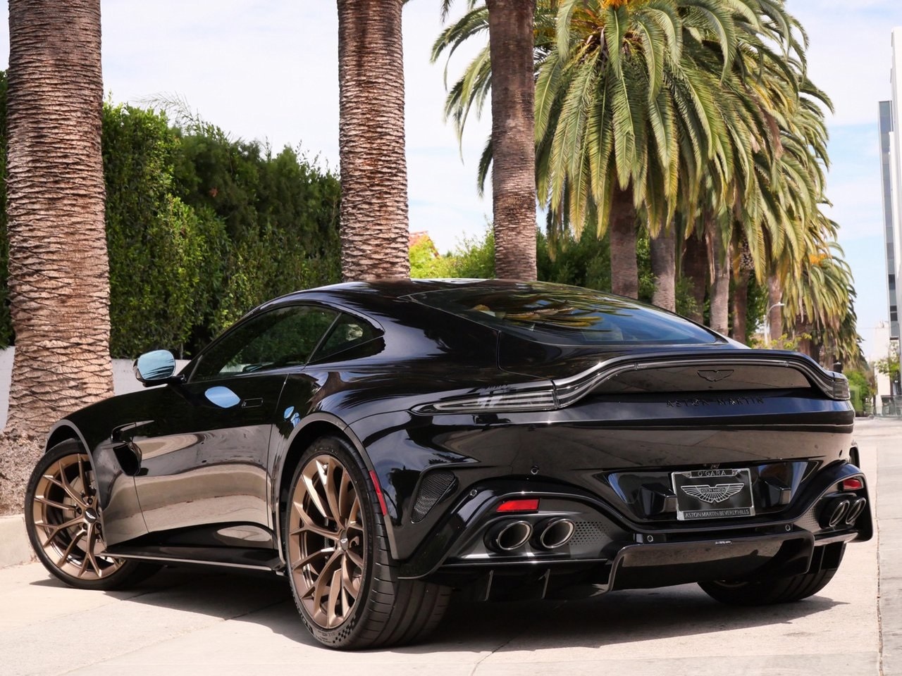 2026 Aston Martin Vantage AM6 photo 2