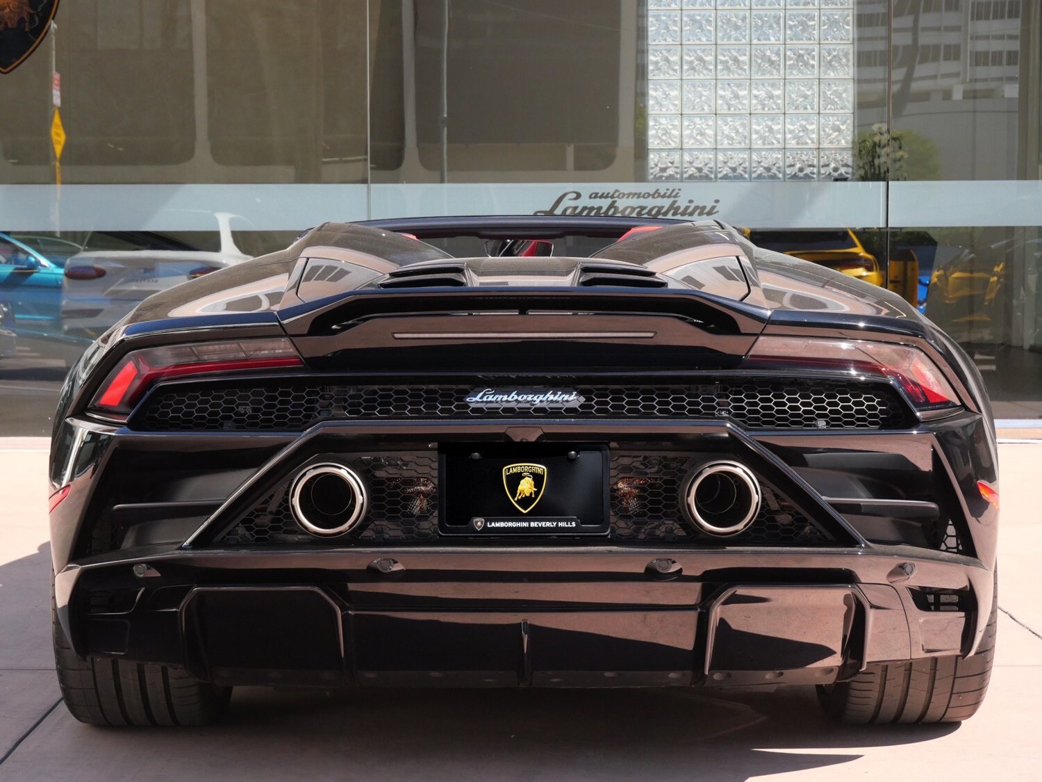 2021 Lamborghini Huracan Evo Spyder photo 4