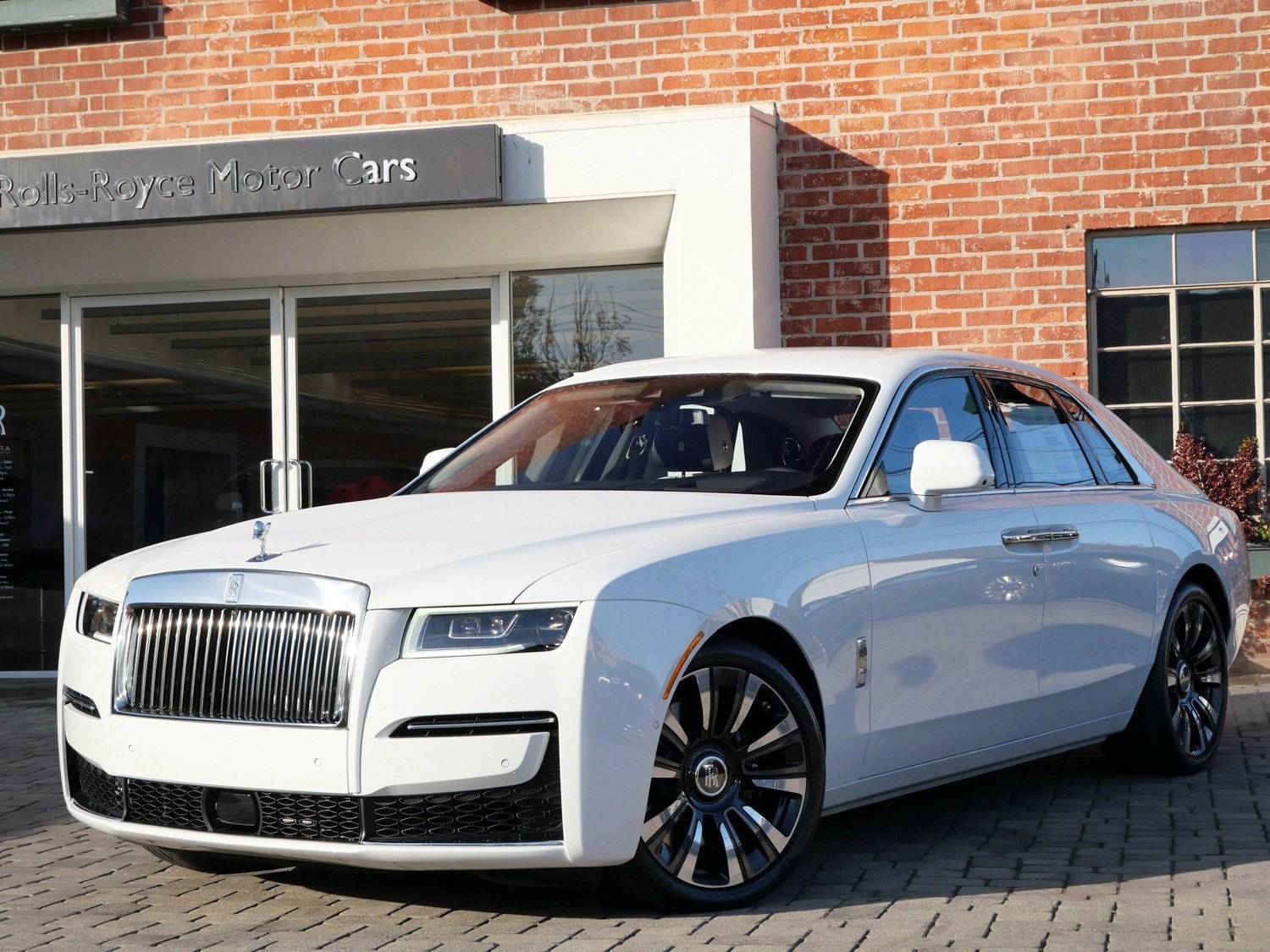 2024 Rolls-Royce Ghost Sedan 