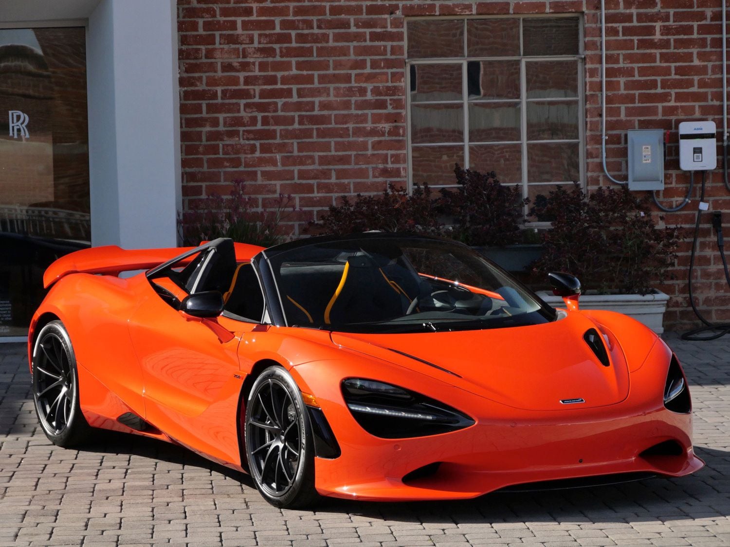 2024 McLaren 750S Base