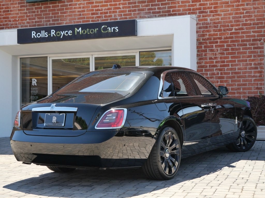 Certified 2022 Rolls-Royce Ghost Base with VIN SCATV0C01NU212035 for sale in Beverly Hills, CA