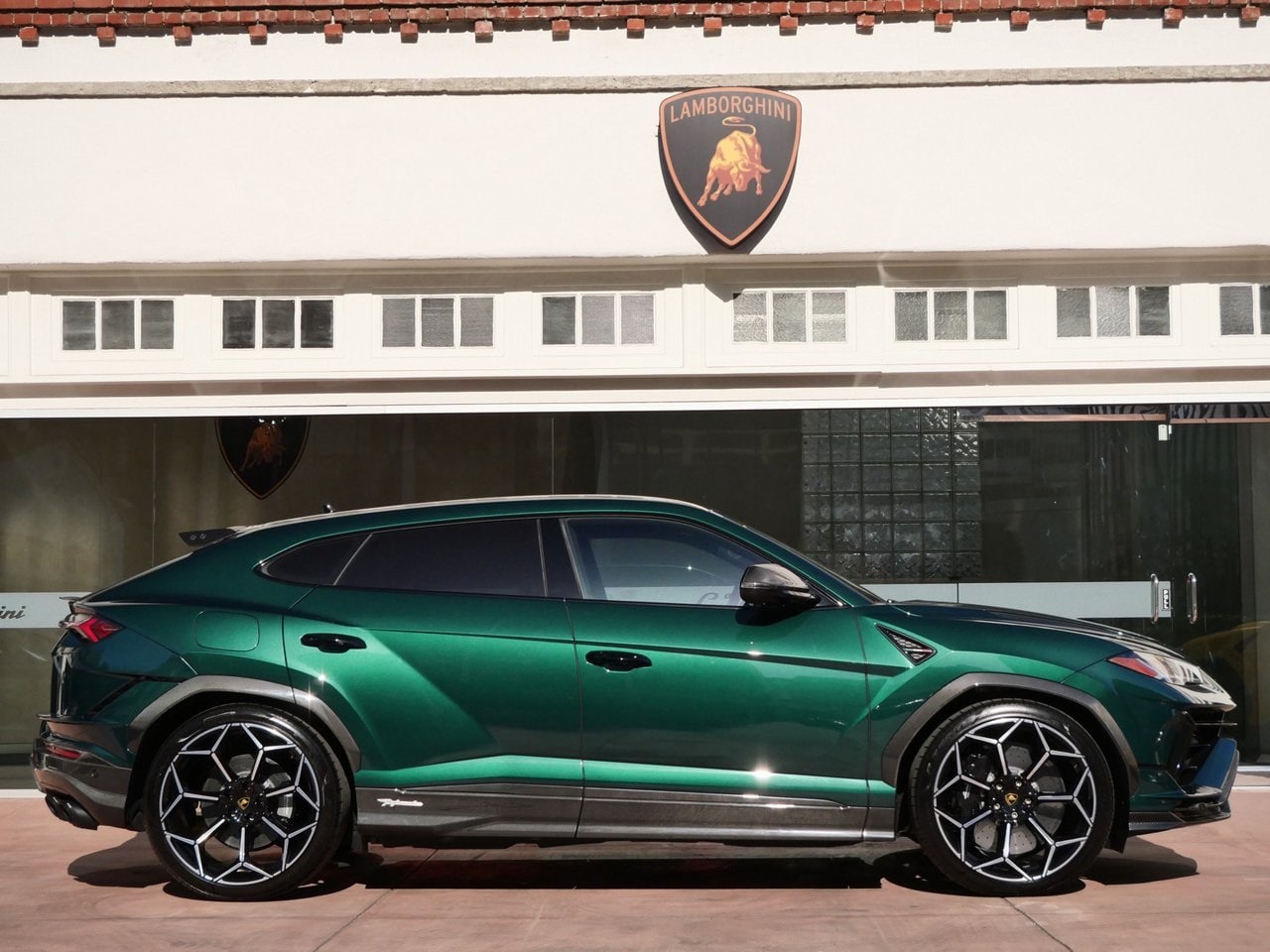 Certified 2024 Lamborghini Urus Performante with VIN ZPBUC3ZL6RLA29322 for sale in Beverly Hills, CA