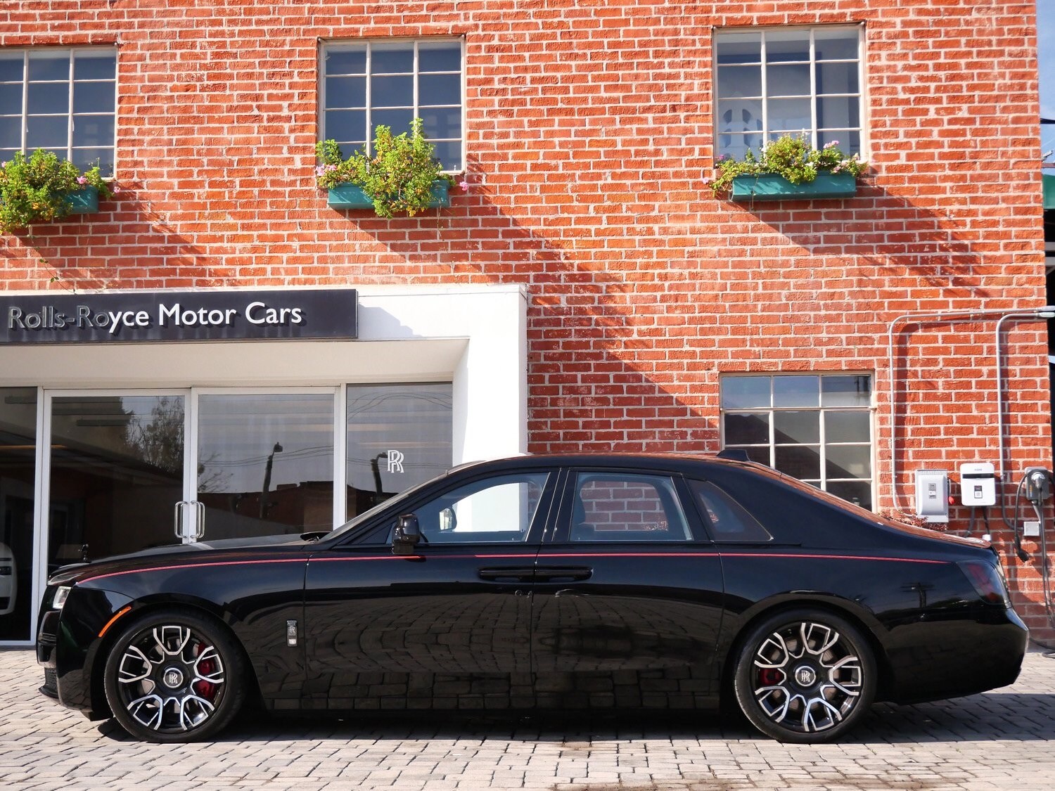 2022 Rolls Royce Ghost Black Badge photo 3