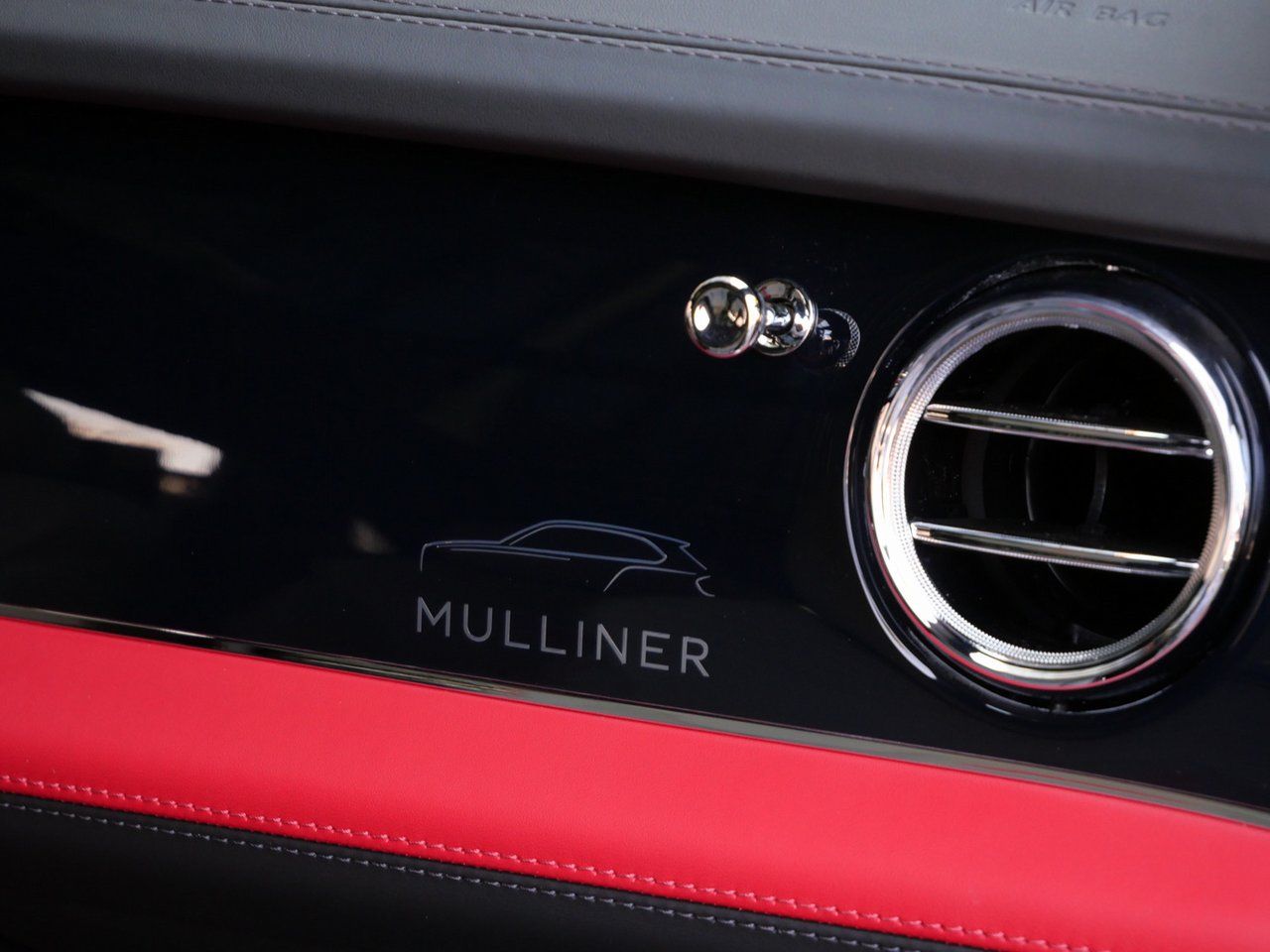 2025 Bentley Bentayga Mulliner - Photo 30