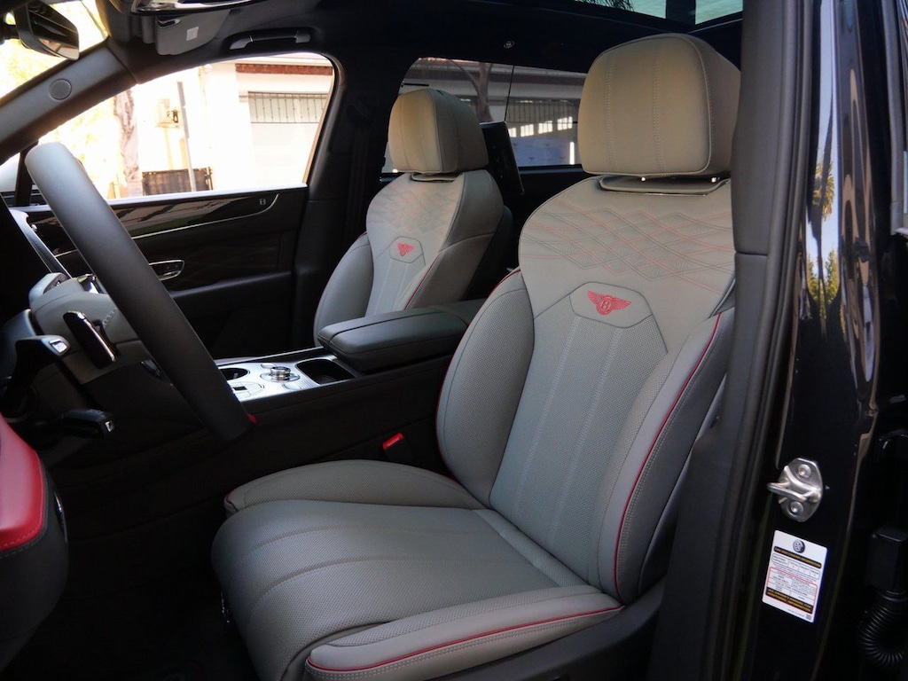 Used 2025 Bentley Bentayga EWB Mulliner SUV