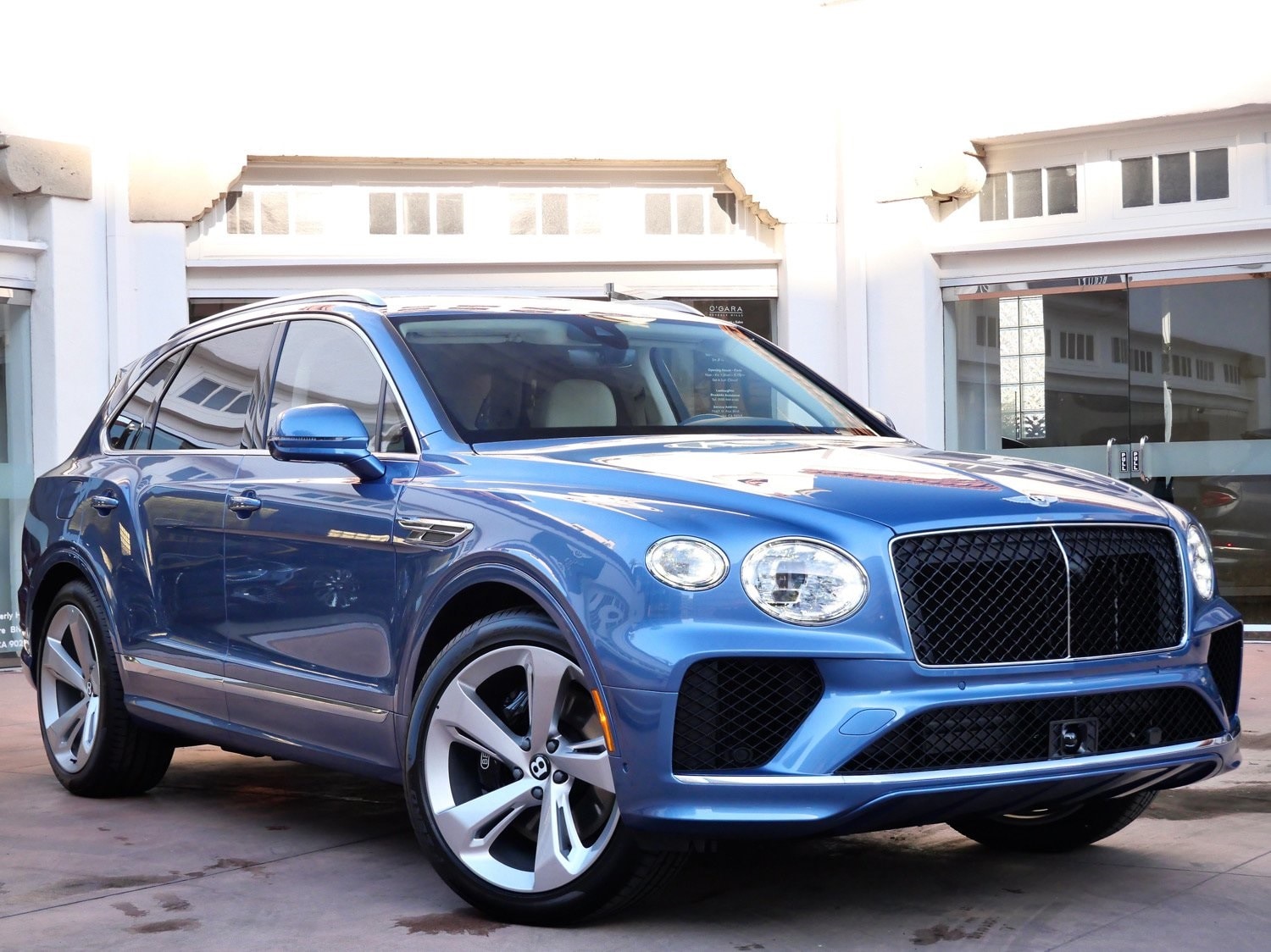 2025 Bentley Bentayga's photo