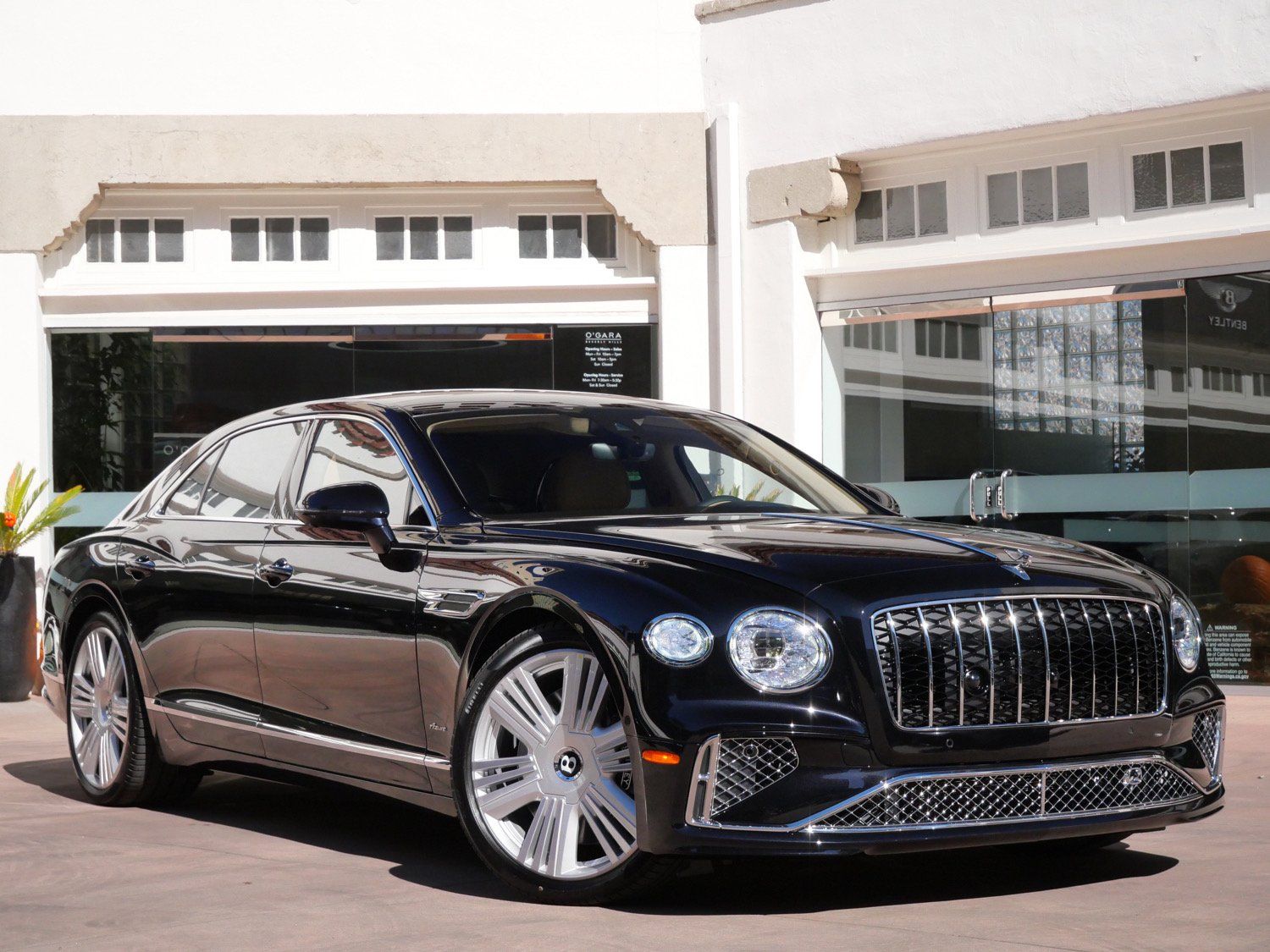 2026 Bentley Flying Spur Azure's photo