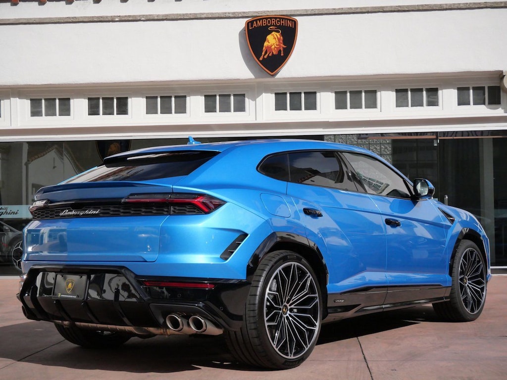 New 2025 Lamborghini Urus SE SUV