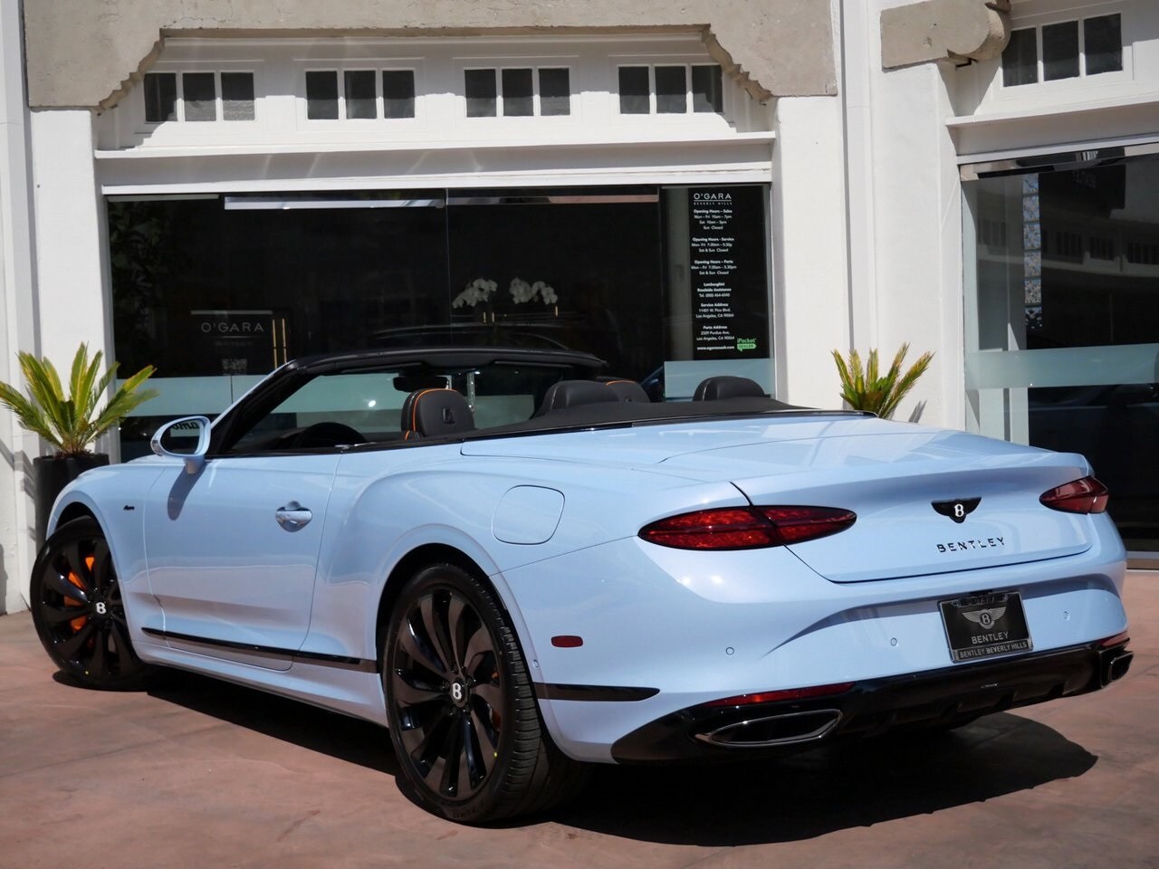 2026 Bentley Continental GTC Azure photo 3