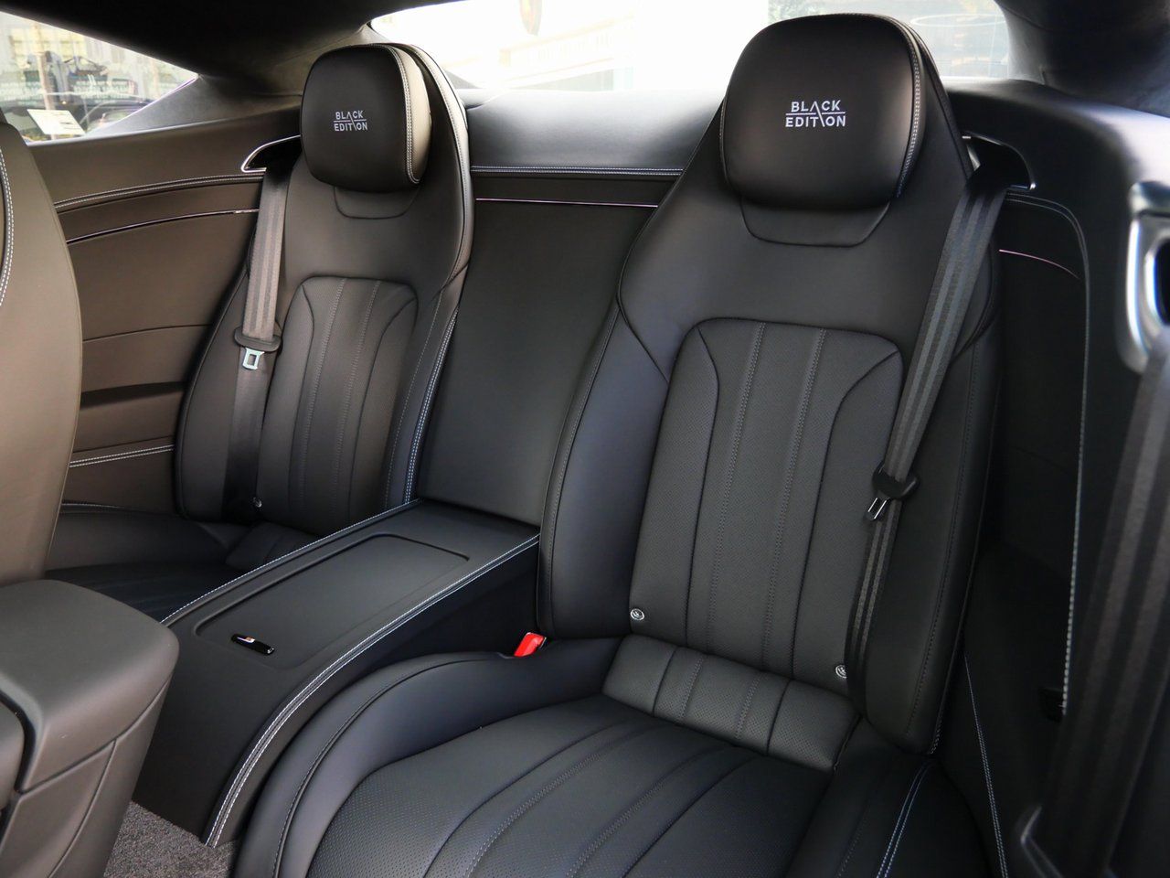 2025 Bentley Continental GT Black Edition - Photo 22