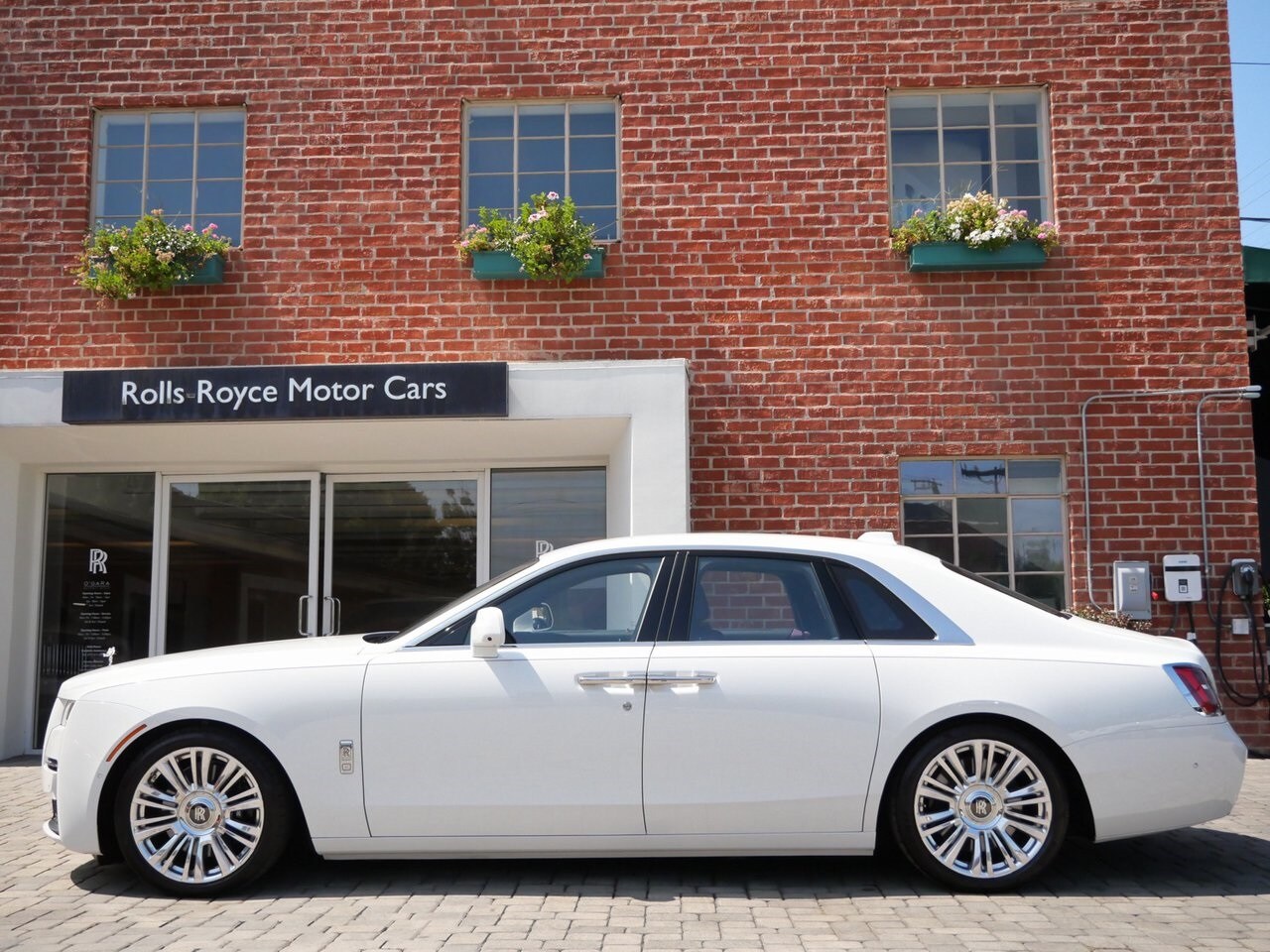 2021 Rolls Royce Ghost RR21 photo 3