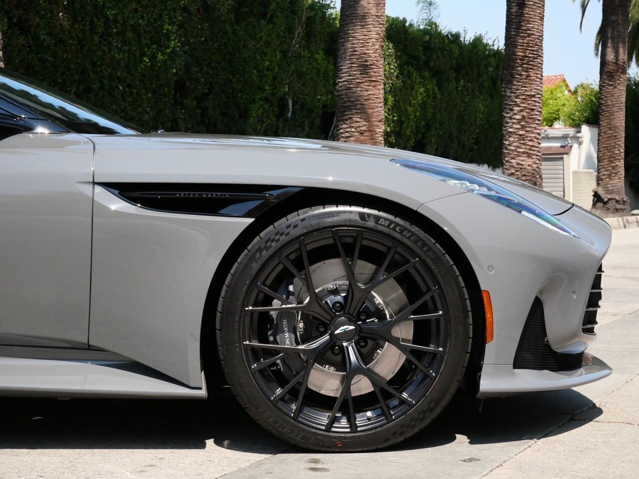 2026 Aston Martin DB12 AM5 photo 4