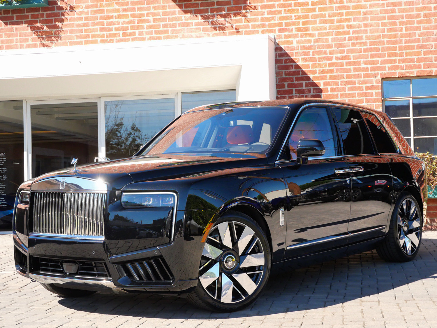 New 2027 Rolls-Royce Cullinan SUV