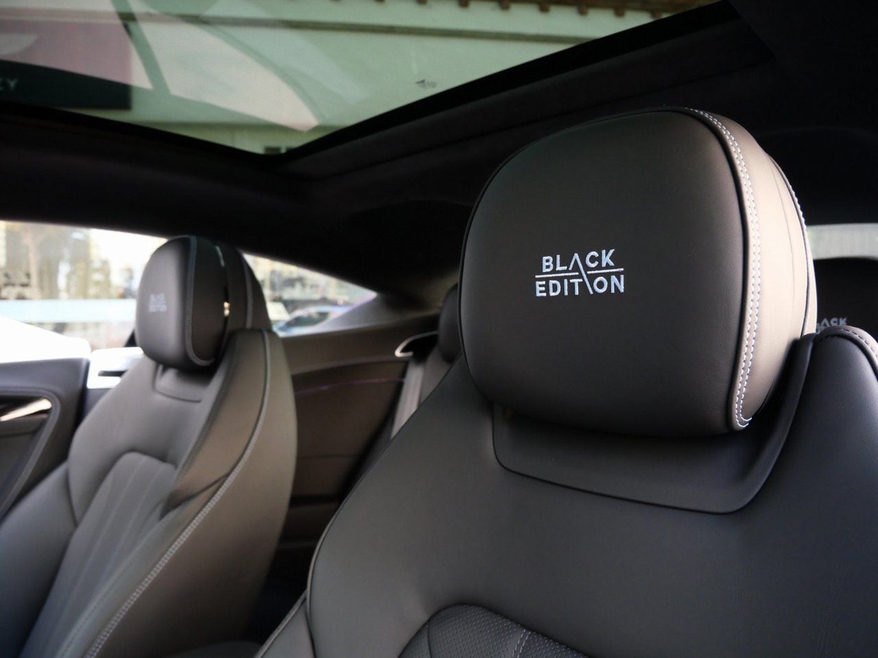 2025 Bentley Continental GT Black Edition - Photo 21