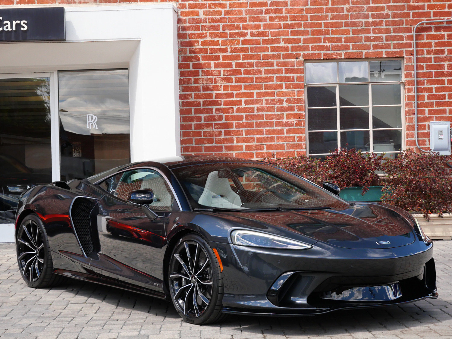  McLaren GTS