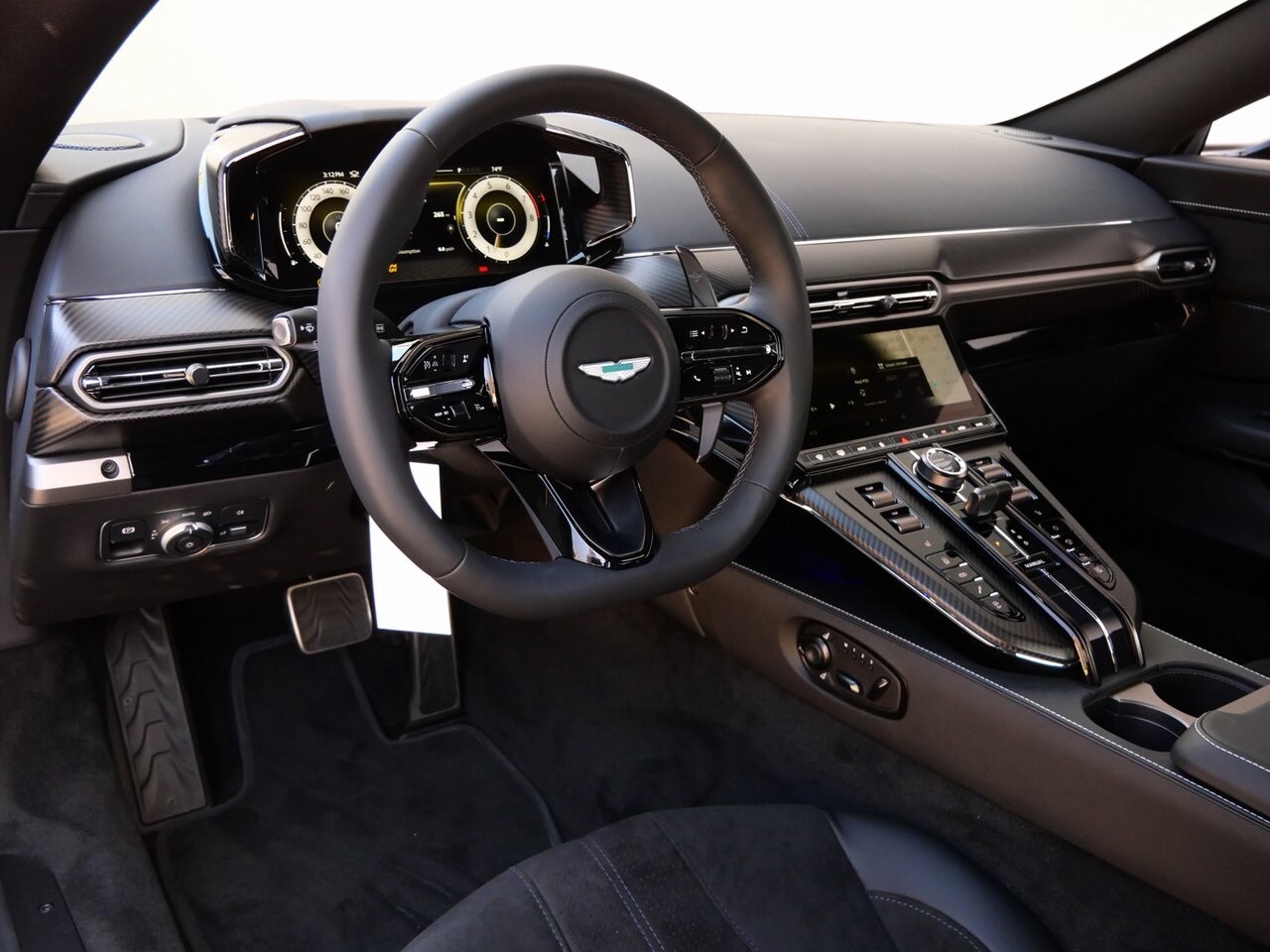2025 Aston Martin Vantage AM6 photo 3