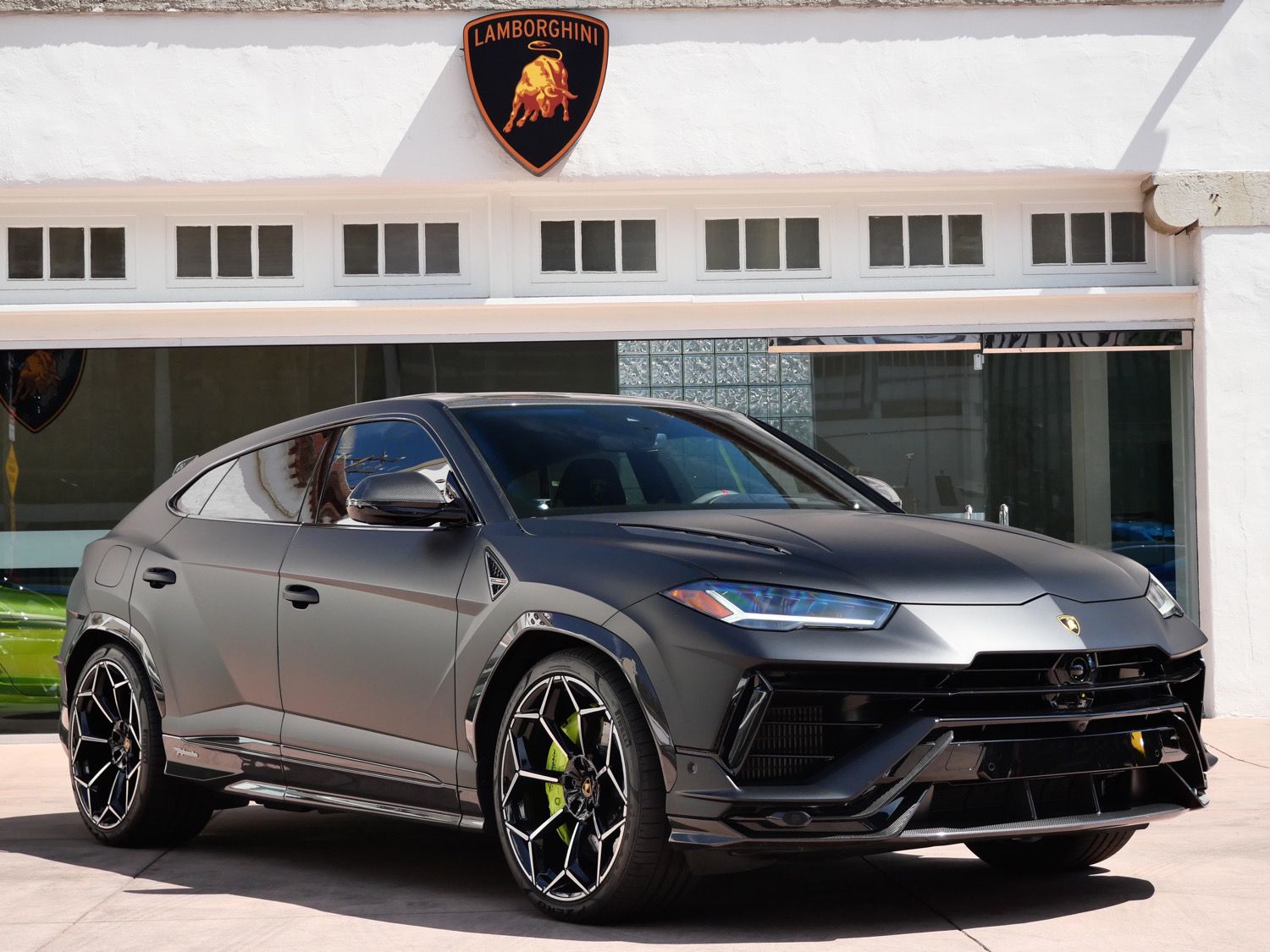 2024 Lamborghini Urus SUV 