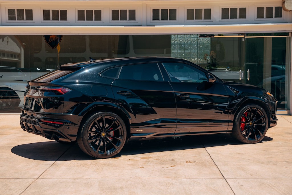Certified 2024 Lamborghini Urus S SUV