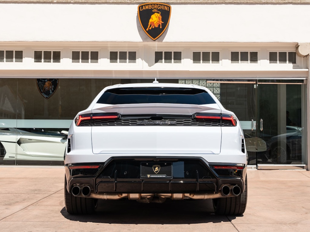 Used 2026 Lamborghini Urus SE SUV