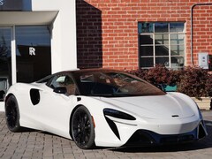 2026 McLaren Artura Coupe