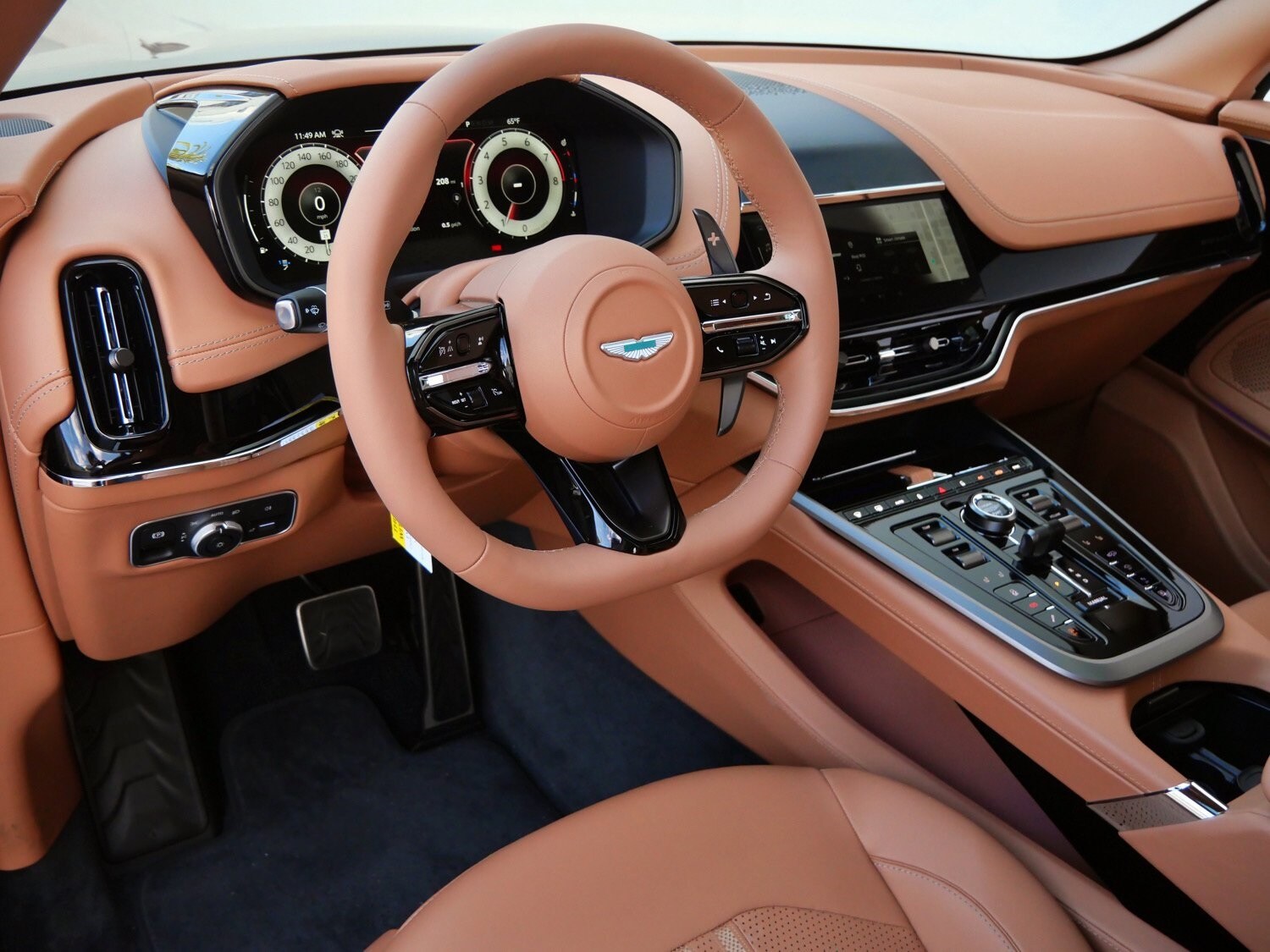 2026 Aston Martin DBX DBX707 photo 3