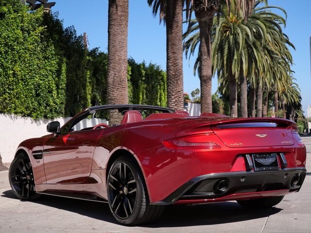 2015 Aston Martin Vanquish VH3 photo 2