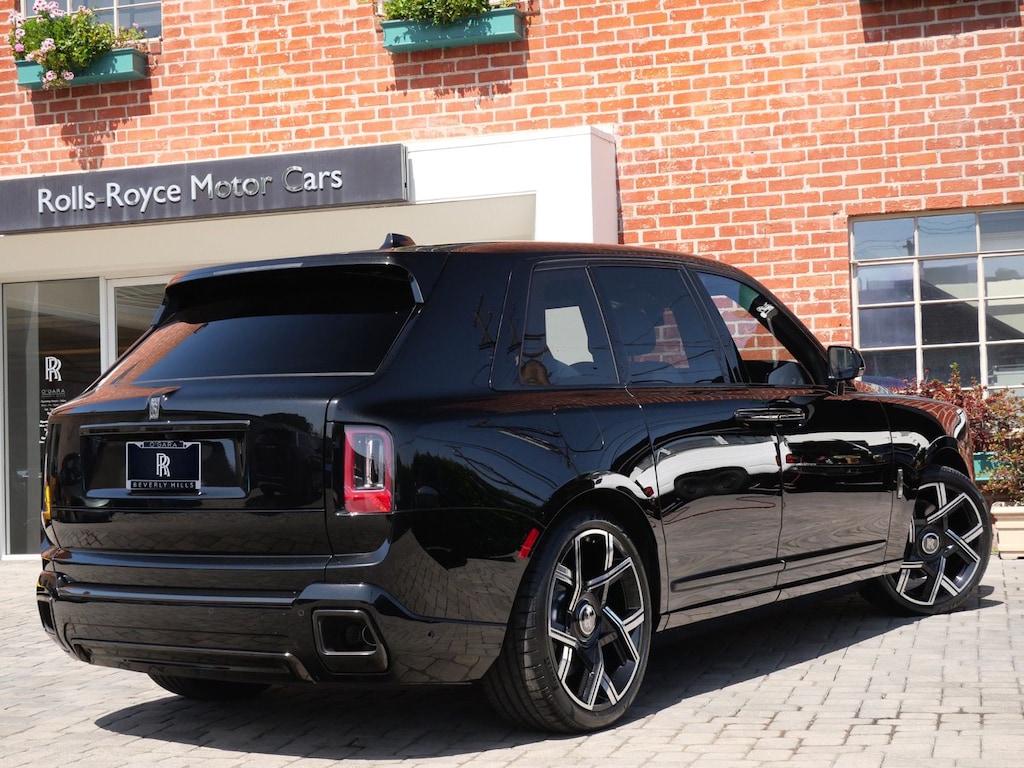 New 2027 Rolls-Royce Black Badge Cullinan SUV