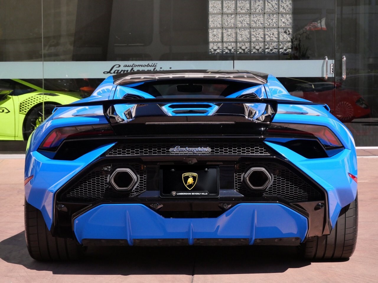 2024 Lamborghini Huracan Tecnica photo 4