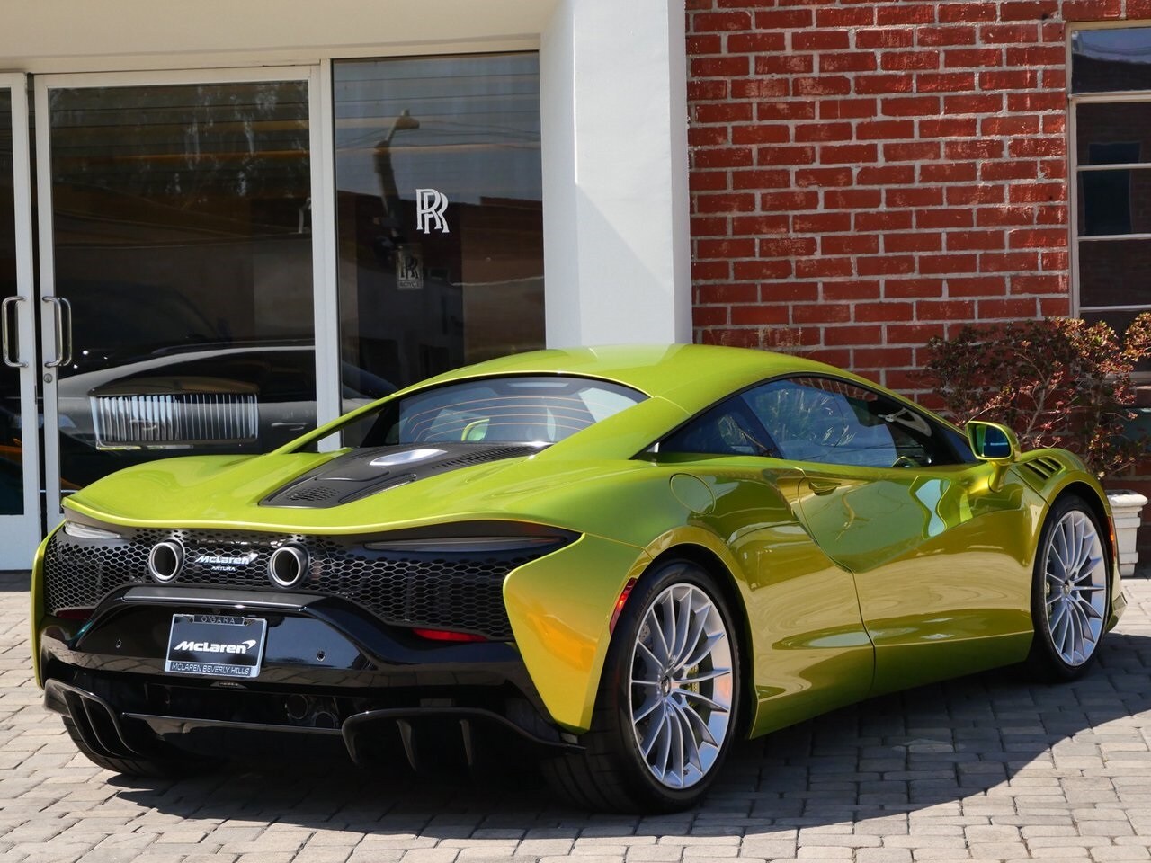 2025 Mclaren ARTURA photo 4