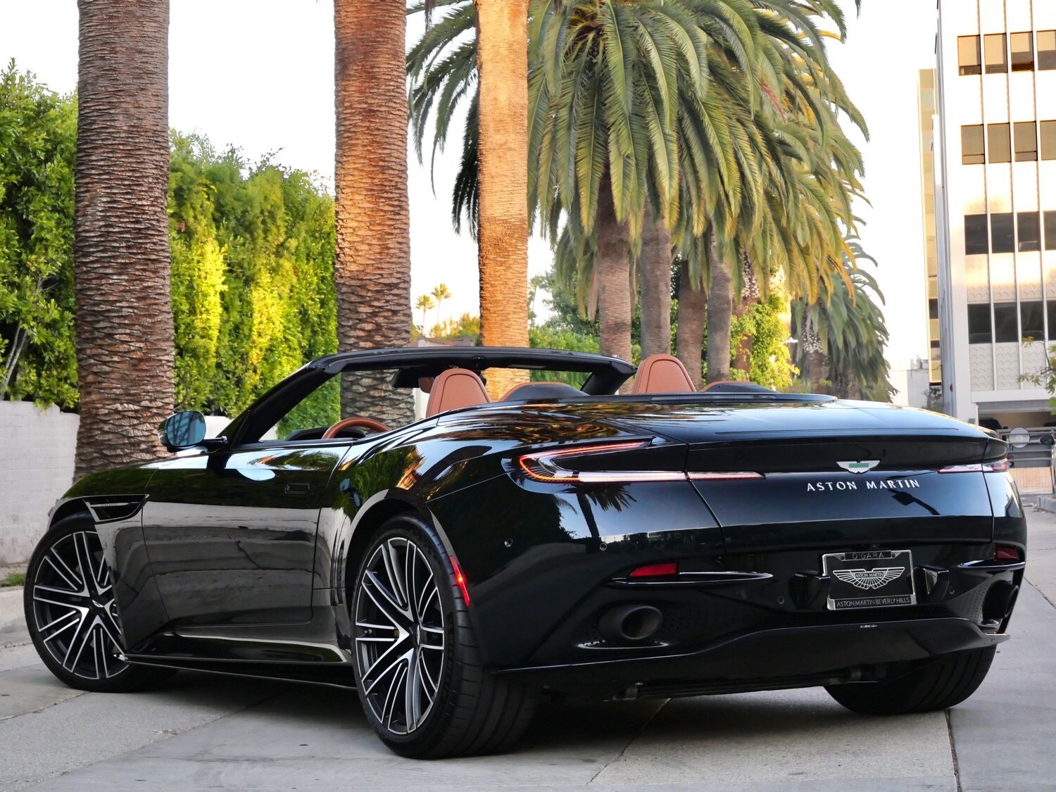2024 Aston Martin DB12 AM5 photo 2