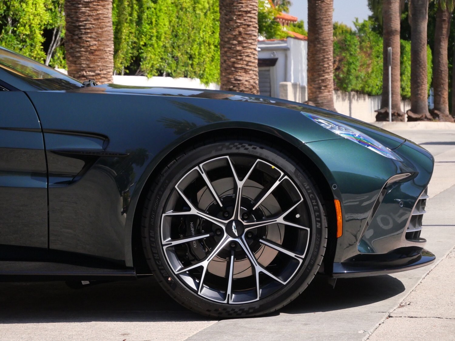 2026 Aston Martin Vantage AM6 photo 4