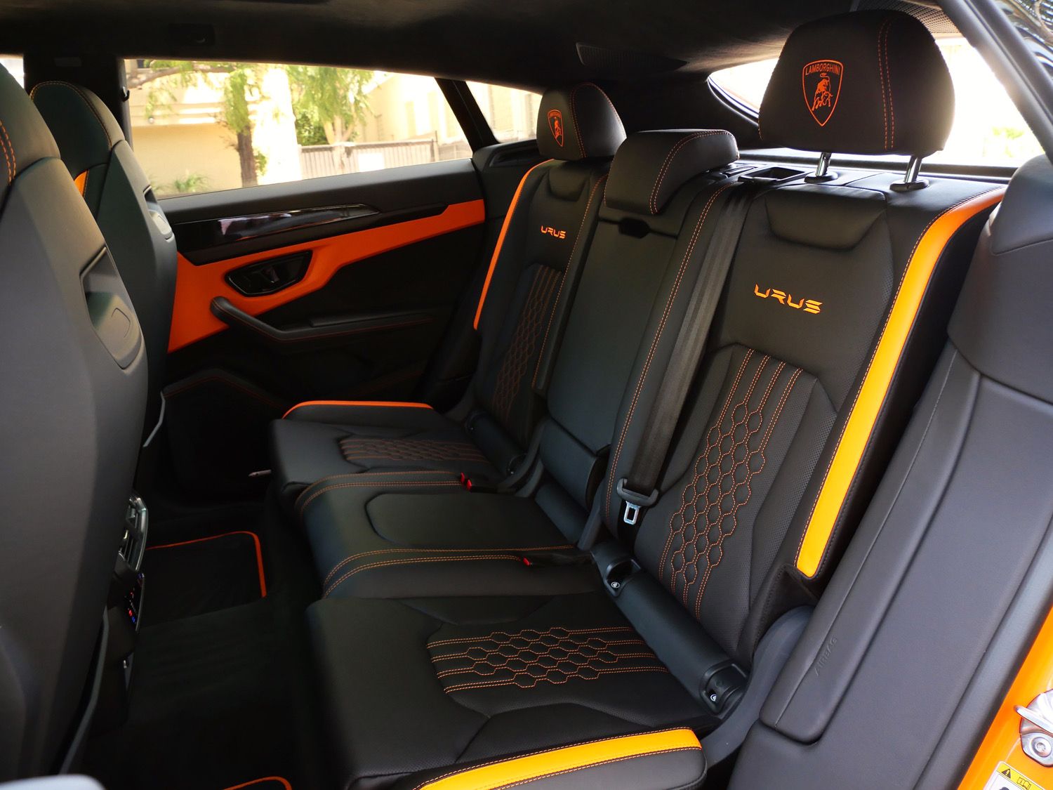 2024 Lamborghini Urus S photo 5
