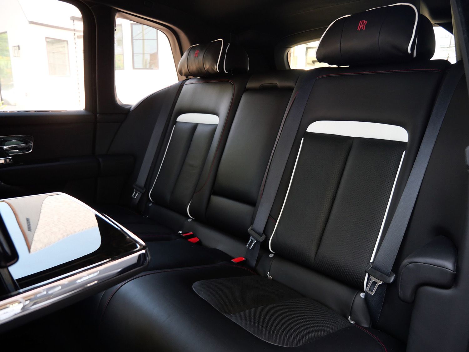 2022 Rolls-Royce Cullinan photo 3