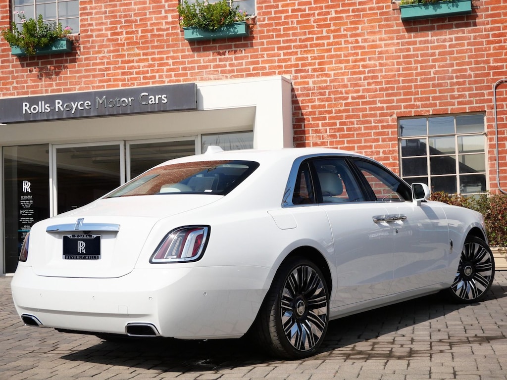 New 2027 Rolls-Royce Ghost Sedan