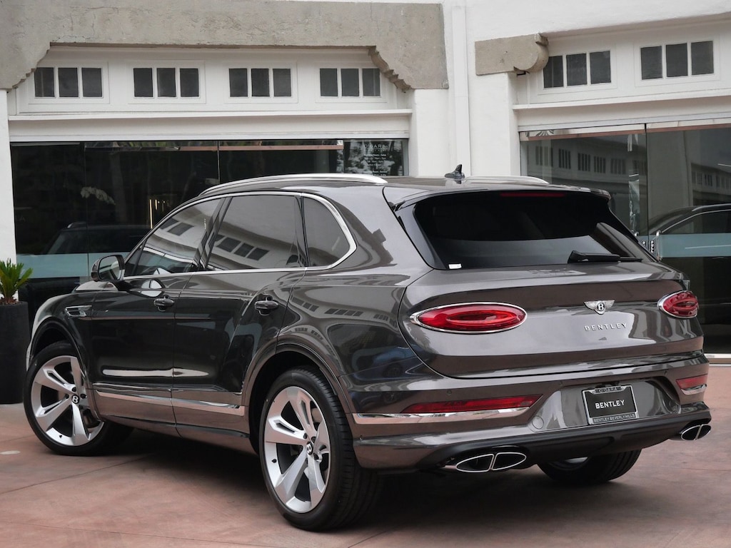 New 2026 Bentley Bentayga V8 SUV