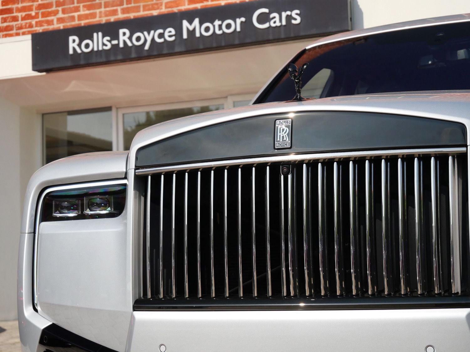 2026 Rolls-Royce Black Badge Cullinan . photo 6