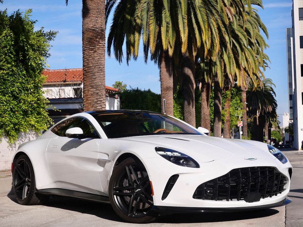 Used 2025 Aston Martin Vantage Coupe