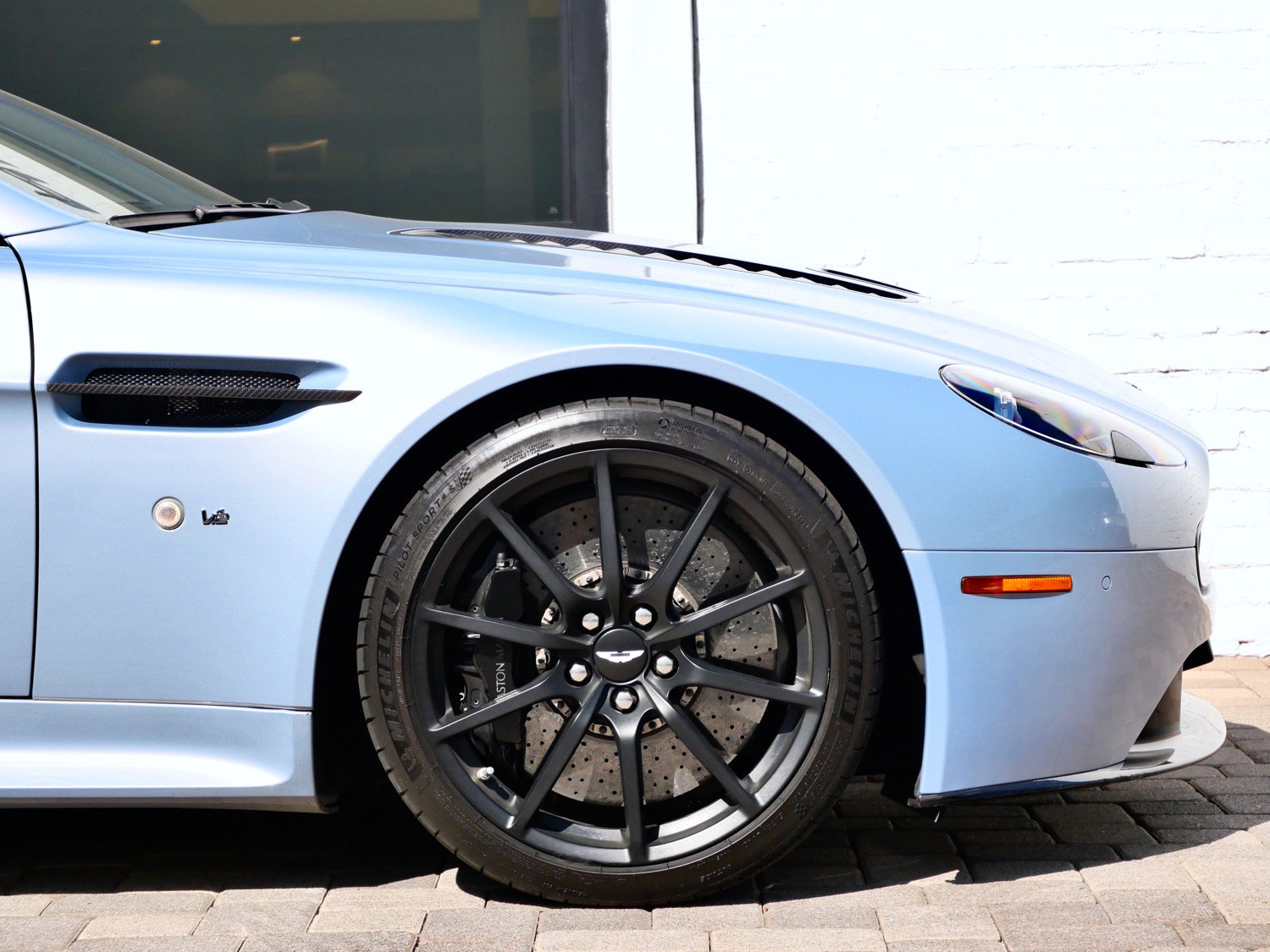 Used 2015 Aston Martin V12 Vantage S Convertible