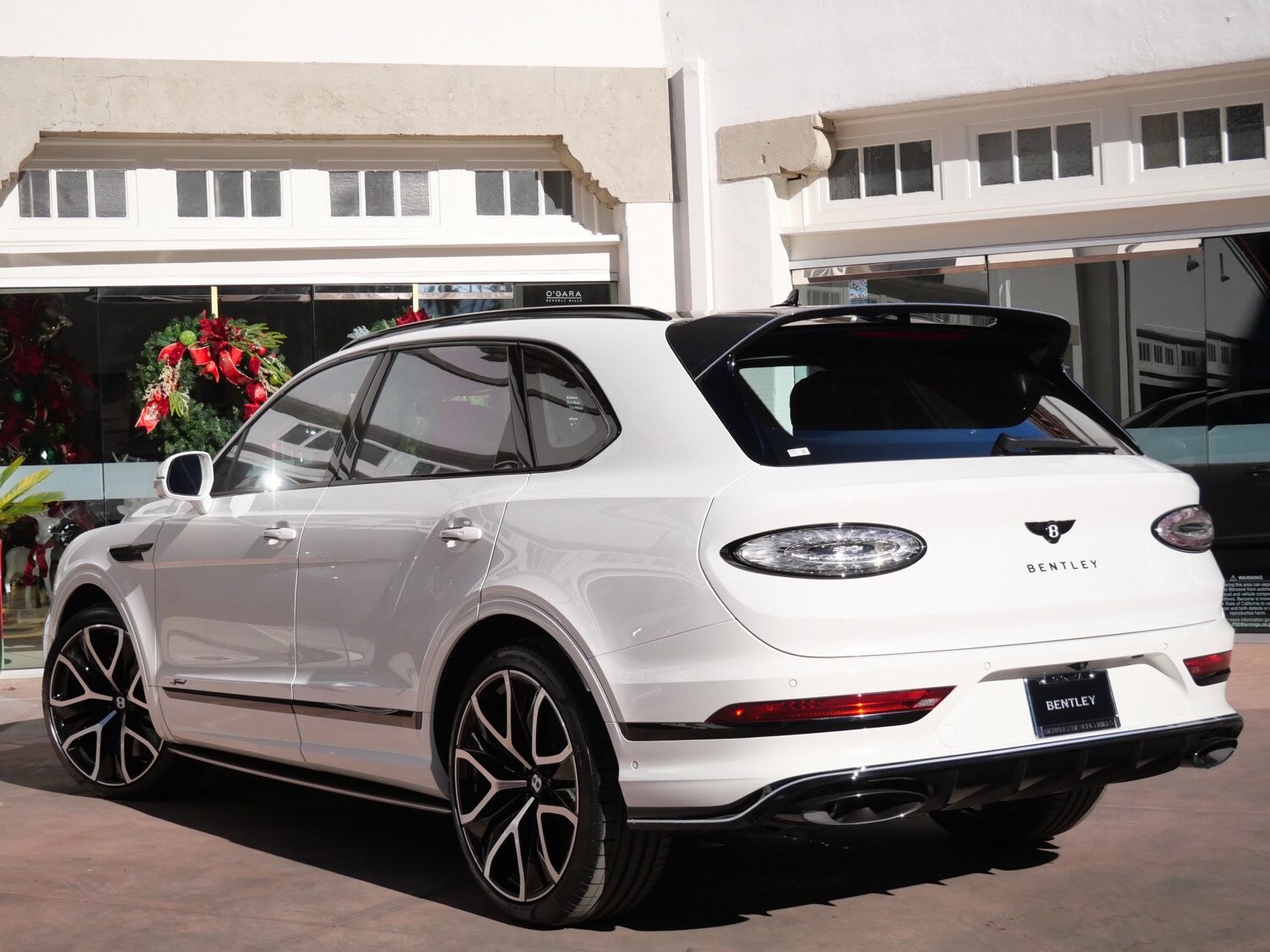 2026 Bentley Bentayga Speed photo 3