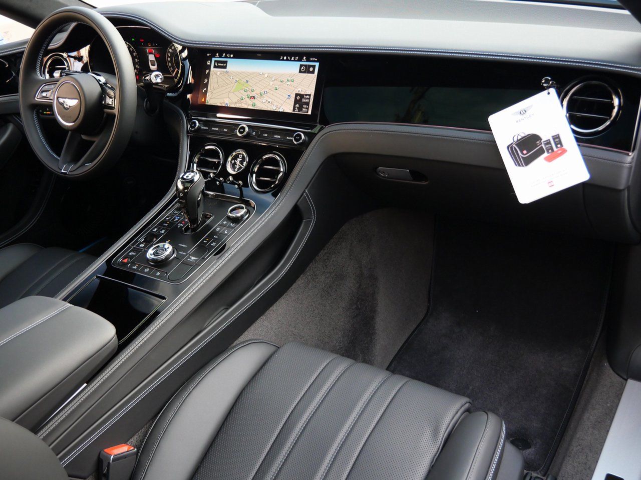 2025 Bentley Continental GT Black Edition - Photo 24