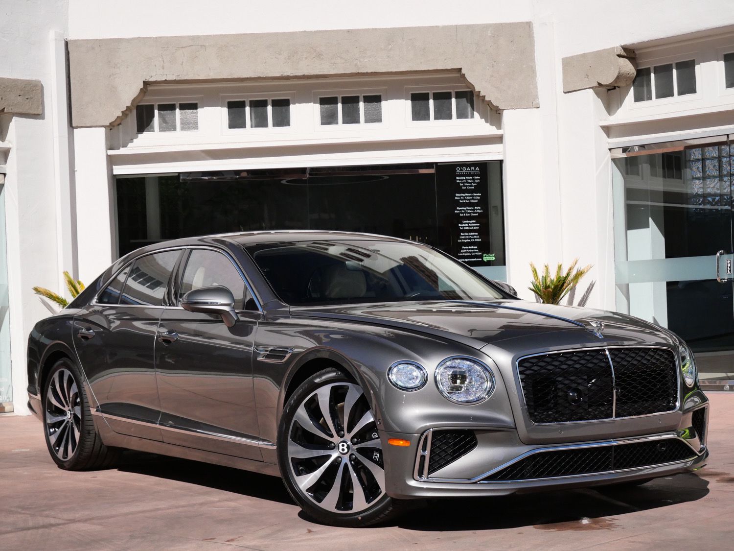 2026 Bentley Flying Spur's photo