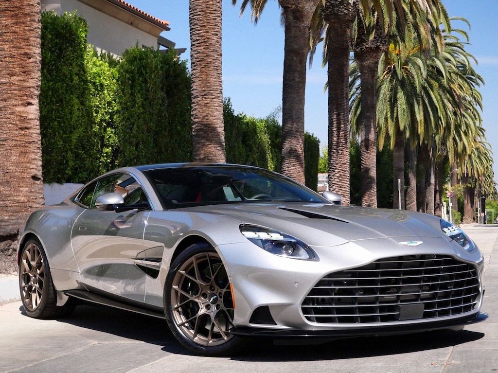 New 2025 Aston Martin Vanquish V12 Coupe